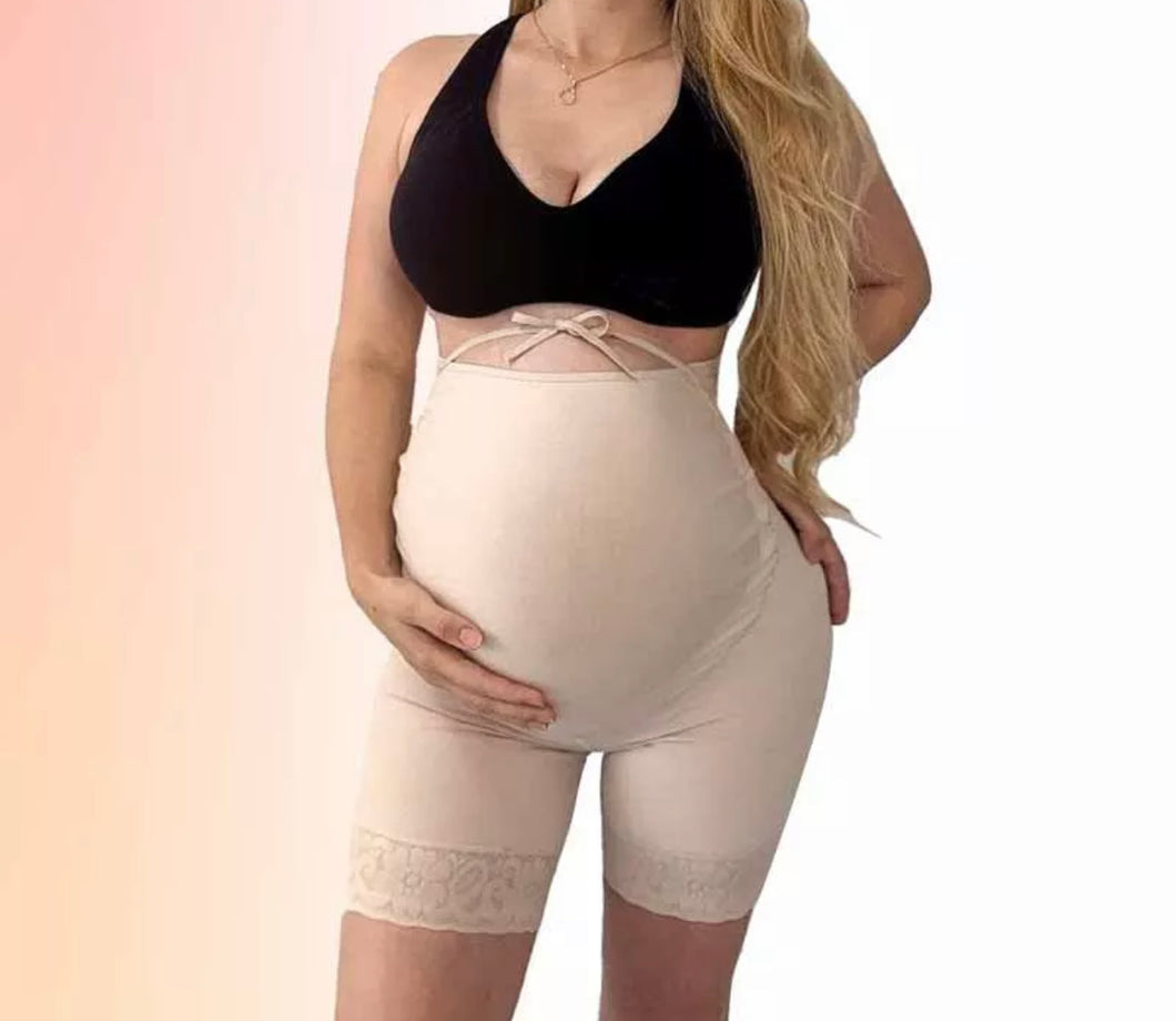 “Baby bump” compression garment